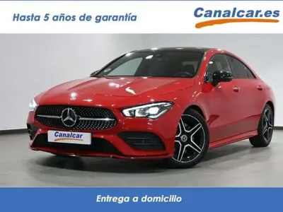 Usado Mercedes CLA180 122 CV (89 kW) 2019 Rojo Coupe