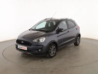 Usado Ford Ka Plus Active 86 CV (63 kW) 2018 Gris Utilitario