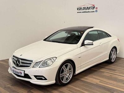 Usado Mercedes E220 170 CV (125 kW) 2011 Blanco Coupe