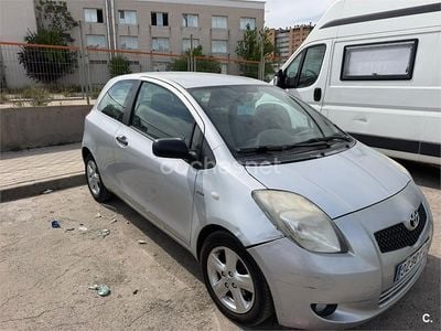 Occasion Toyota Yaris Luna 90 PK (66 kW) 2008 Grijs Hatchback