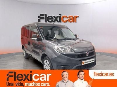 Usado Fiat Doblò Pop 95 CV (69 kW) 2018 Gris Monovolumen