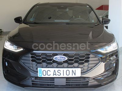 Usado Ford Focus ST-Line 155 CV (114 kW) 2022 Negro Berlina