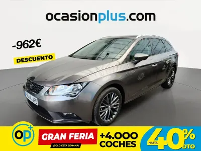 Usado Seat Leon CONNECT 110 CV (80 kW) 2016 Gris Familiar