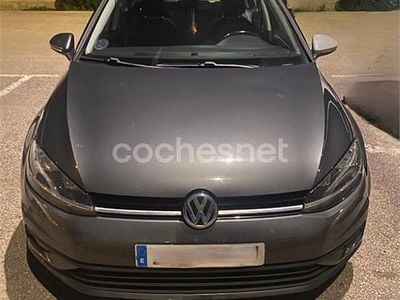 Usado VW Golf VII Advance 115 CV (84 kW) 2017 Gris / plata Berlina