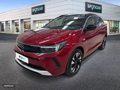 Usado Opel Grandland X Ultimate 300 CV (220 kW) 2022 Granate SUV