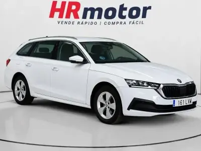 Usado Skoda Octavia Ambition 110 CV (80 kW) 2021