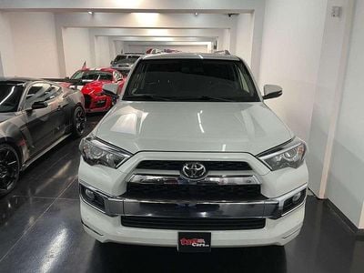 Blanco Usado 2019 Toyota 4 Runner Limited SUV | 49.900 €