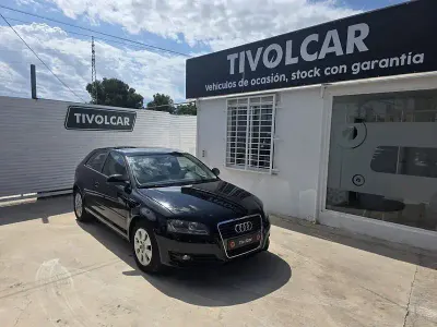 Käytetty Audi A3 Ambiente 105 HP (77 kW) 2010 Musta Viistoperä