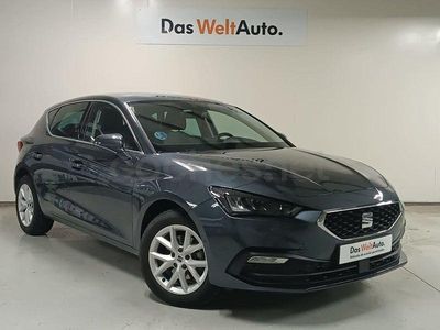 Usado Seat Leon Style 116 CV (85 kW) 2025 Gris Berlina