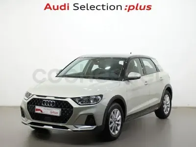 Usado Audi A1 Comfort 110 CV (80 kW) 2024 Gris / plata SUV