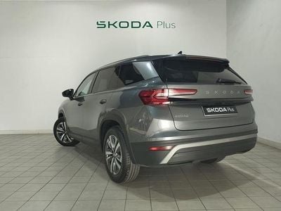 Usado Skoda Kodiaq Selection 150 CV (110 kW) 2025 Gris SUV