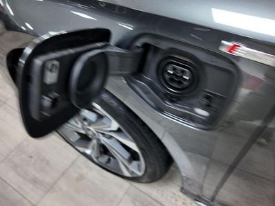Gris Usado 2021 Audi A3 Sportback e-tron S-Line Utilitario | 26.990 € (Precio justo)