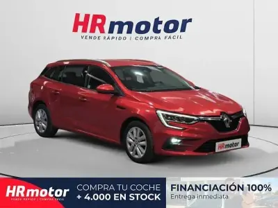 Usado Renault Mégane II Business 116 CV (85 kW) 2022 Rojo Berlina