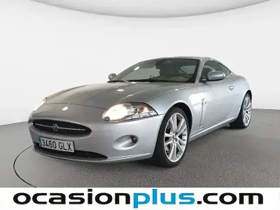Usado Jaguar XKR 400 HP (294 kW) 2009 Cinzento Coupé