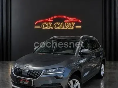 Usado Skoda Karoq SportLine 150 CV (110 kW) 2021 Verde SUV
