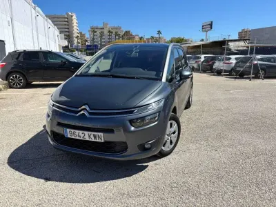 Usado Citroën Grand C4 Picasso Intensive 116 CV (85 kW) 2014 Gris Monovolumen