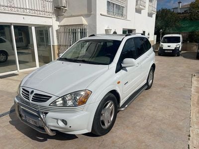 Usado Ssangyong (KGM) Kyron 140 CV (102 kW) 2007 Blanco SUV