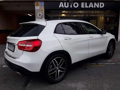 Usado Mercedes GLA250 Urban 211 CV (155 kW) 2015 Blanco SUV