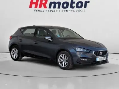 Usado Seat Leon Reference 115 CV (84 kW) 2022