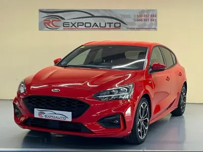 Usado Ford Focus ST-Line 125 CV (91 kW) 2020 Rojo