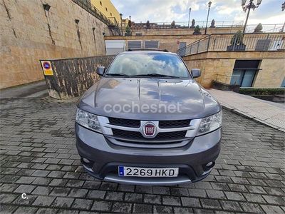 Usado Fiat Freemont Lounge 170 CV (125 kW) 2012 Gris / plata SUV