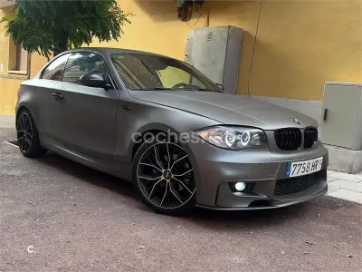 Usado BMW 120 Coupé 177 CV (130 kW) 2009 Gris / plata Coupe