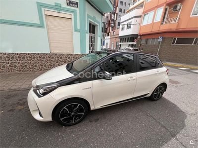 Toyota Yaris Hybrid