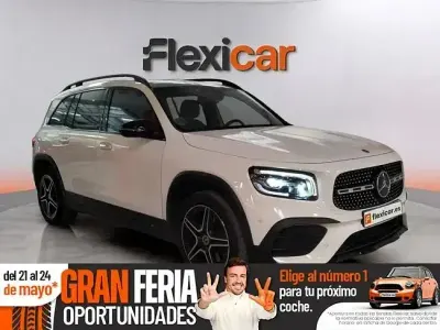 Käytetty Mercedes GLB220 190 HP (139 kW) 2021 Valkoinen Katumaasturi