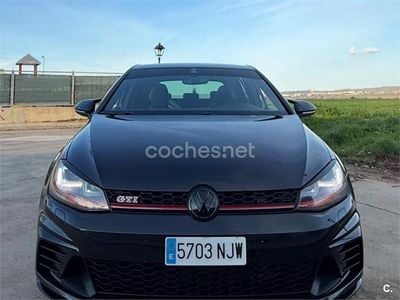 Usado VW Golf VII GTI Clubsport 265 CV (194 kW) 2016 Negro Berlina