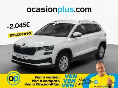 Usado Skoda Karoq Ambition 150 CV (110 kW) 2022 Blanco SUV