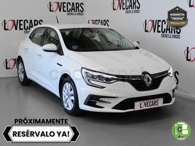 Usado Renault Mégane IV Business 115 CV (84 kW) 2021 Blanco Berlina