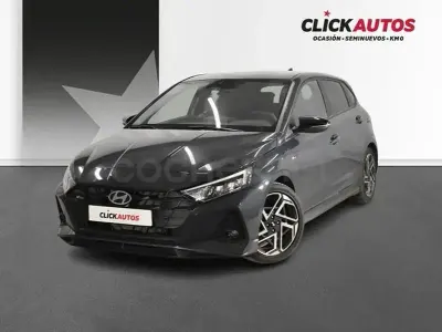 Usado Hyundai i20 N Line 79 CV (58 kW) 2025 Gris / plata Utilitario
