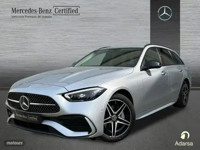 Usado Mercedes C300 197 CV (144 kW) 2025 Gris / plateado Familiar