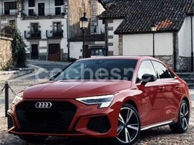 Rojo Usado 2020 Audi A3 e-tron Ambiente Utilitario | 35.000 €