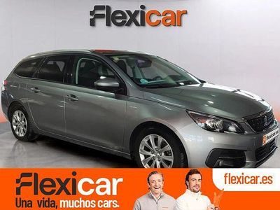Usado Peugeot 308 Style 100 CV (73 kW) 2020 Gris
