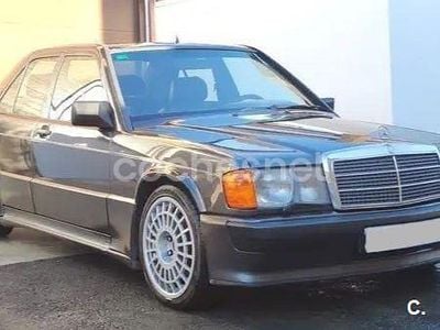 Usado Mercedes 190 185 CV (136 kW) 1985 Negro Berlina
