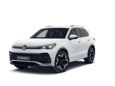 Blanco Nuevo 2025 VW Tiguan R-line SUV | 42.046 €