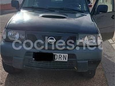 Usado Nissan Terrano Comfort 125 CV (91 kW) 2005 Negro SUV