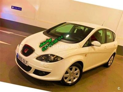 Usado Seat Altea Style 125 CV (91 kW) 2009 Blanco Monovolumen