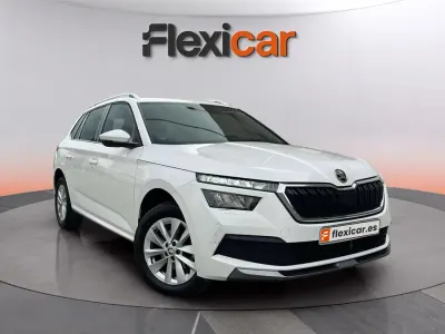 Usado Skoda Kamiq Active 116 HP (85 kW) 2023 Branco SUV