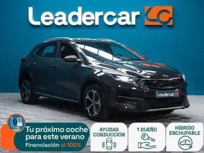Usado Kia XCeed 141 CV (103 kW) 2022 Gris SUV