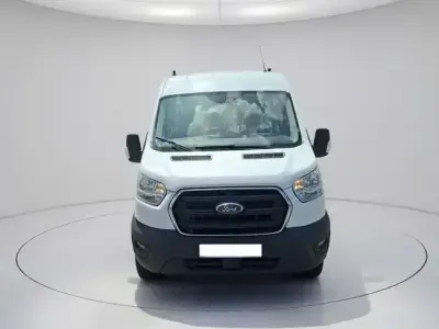 Usado Ford Transit Trend 131 CV (96 kW) 2021 Blanco Familiar