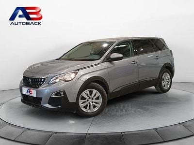 Usado Peugeot 5008 Active 130 CV (95 kW) 2020 Gris / plata SUV