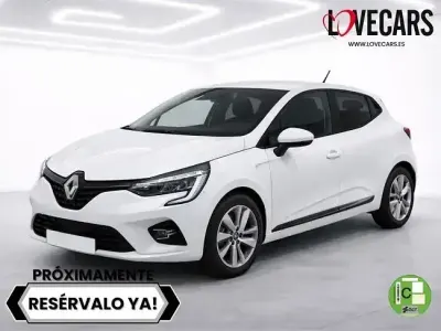 Begagnad Renault Clio V Intens 90 HK (66 kW) 2021 Vit Sedan