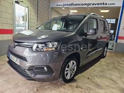 Usado Toyota Proace Verso Active 131 CV (96 kW) 2021 Gris / plata Familiar