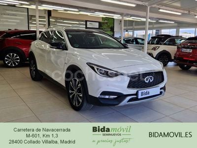Infiniti QX30