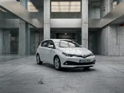Usado Toyota Auris Hybrid