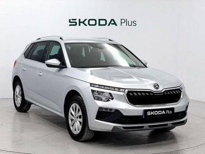 Usado Skoda Kamiq Selection 115 CV (84 kW) 2024 Gris SUV