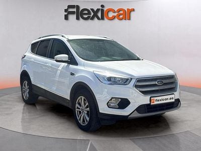Usado Ford Kuga ST-Line 150 CV (110 kW) 2019 Blanco SUV