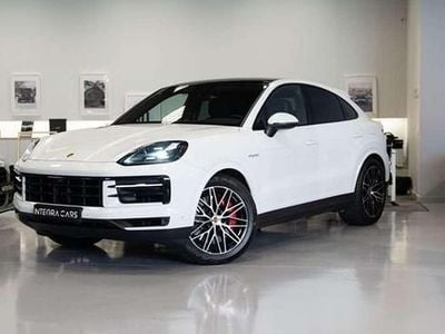 Blanco Usado 2024 Porsche Cayenne SUV | 116.900 € (Caro)